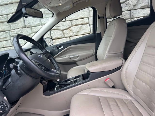 Used 2017 Ford Escape Titanium FWD image 8