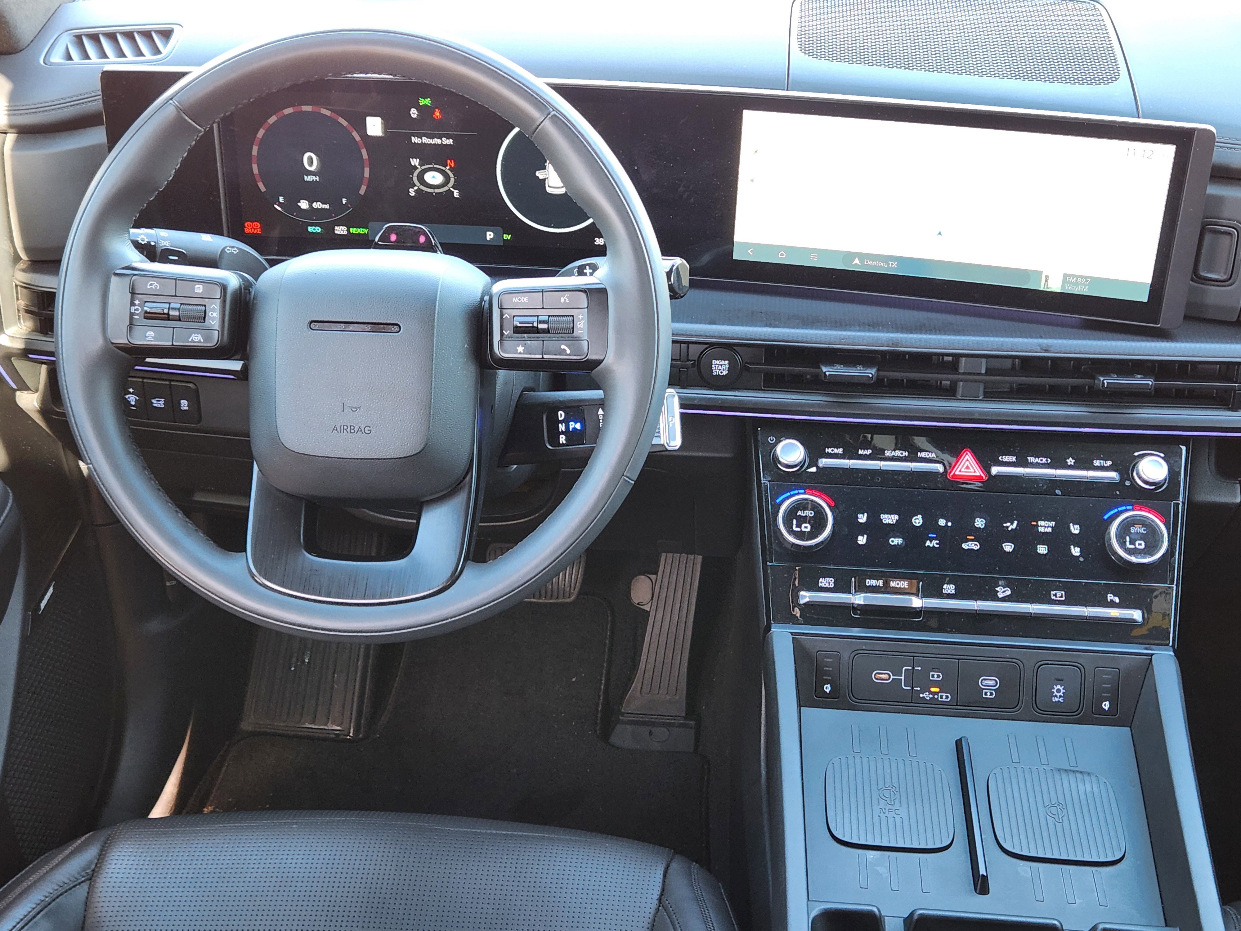 Used 2024 Hyundai Santa Fe Calligraphy image 29