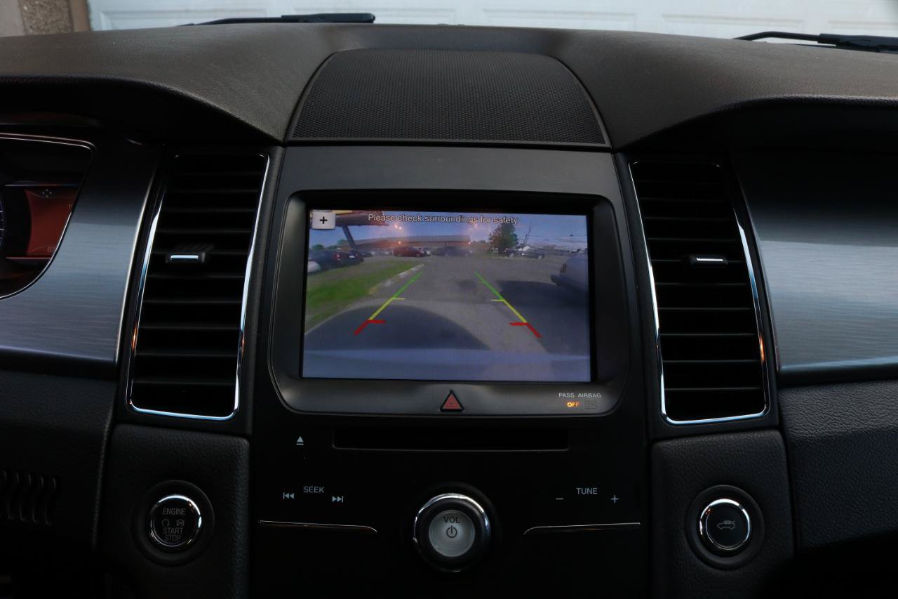 Used 2019 Ford Taurus SEL w/ Equipment Group 201A FWD image 30