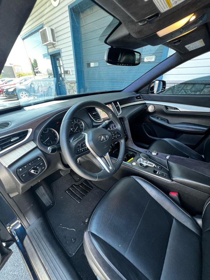Used 2019 INFINITI QX50 Essential w/ Sensory Package AWD/4WD image 21