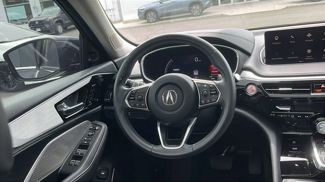 Used 2024 Acura MDX SH-AWD w/ Technology Package image 22