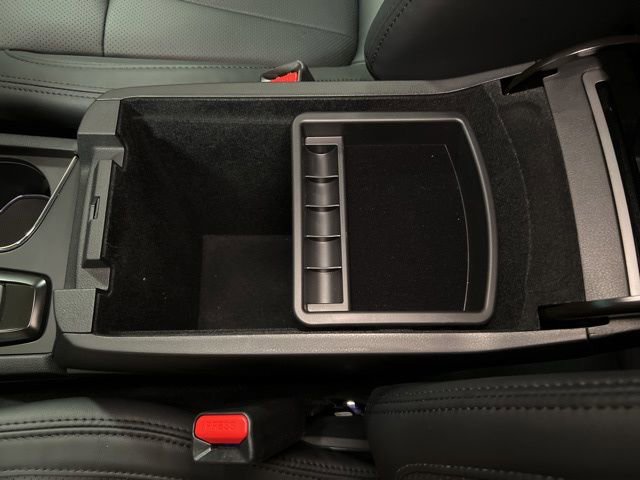 Certified 2025 Subaru Ascent Bronze Edition w/ Onyx Package image 27