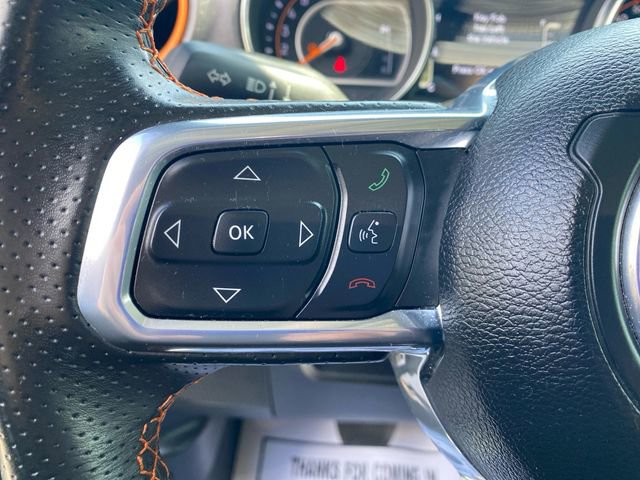 Used 2023 Jeep Gladiator Mojave w/ Trailer Tow Package image 19