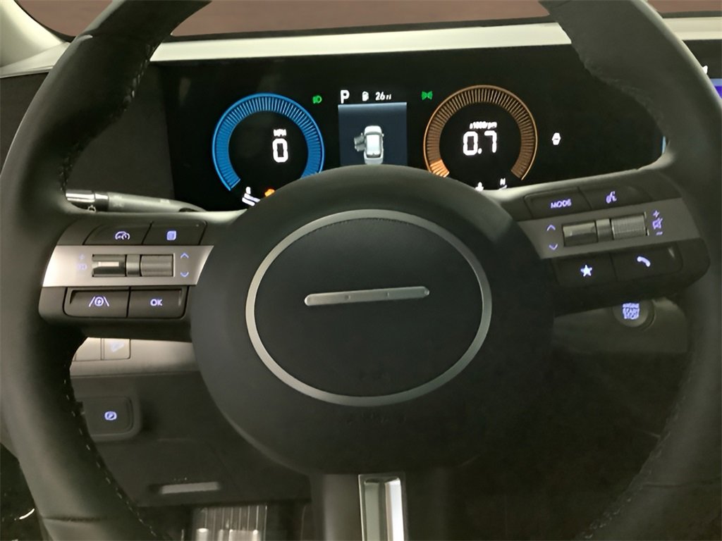 Used 2025 Hyundai Kona SEL image 25