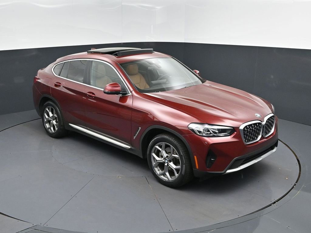 Certified 2025 BMW X4 xDrive30i image 35
