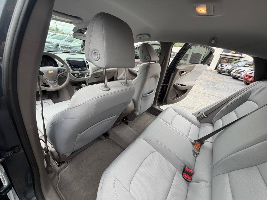 Used 2019 Chevrolet Malibu LS FWD image 14