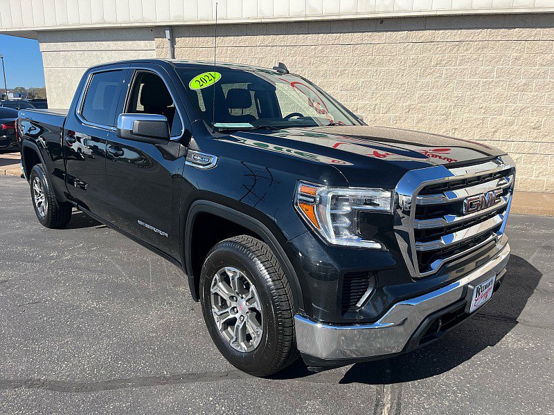 Used 2021 GMC Sierra 1500 SLE w/ Max Trailering Package AWD/4WD image 2