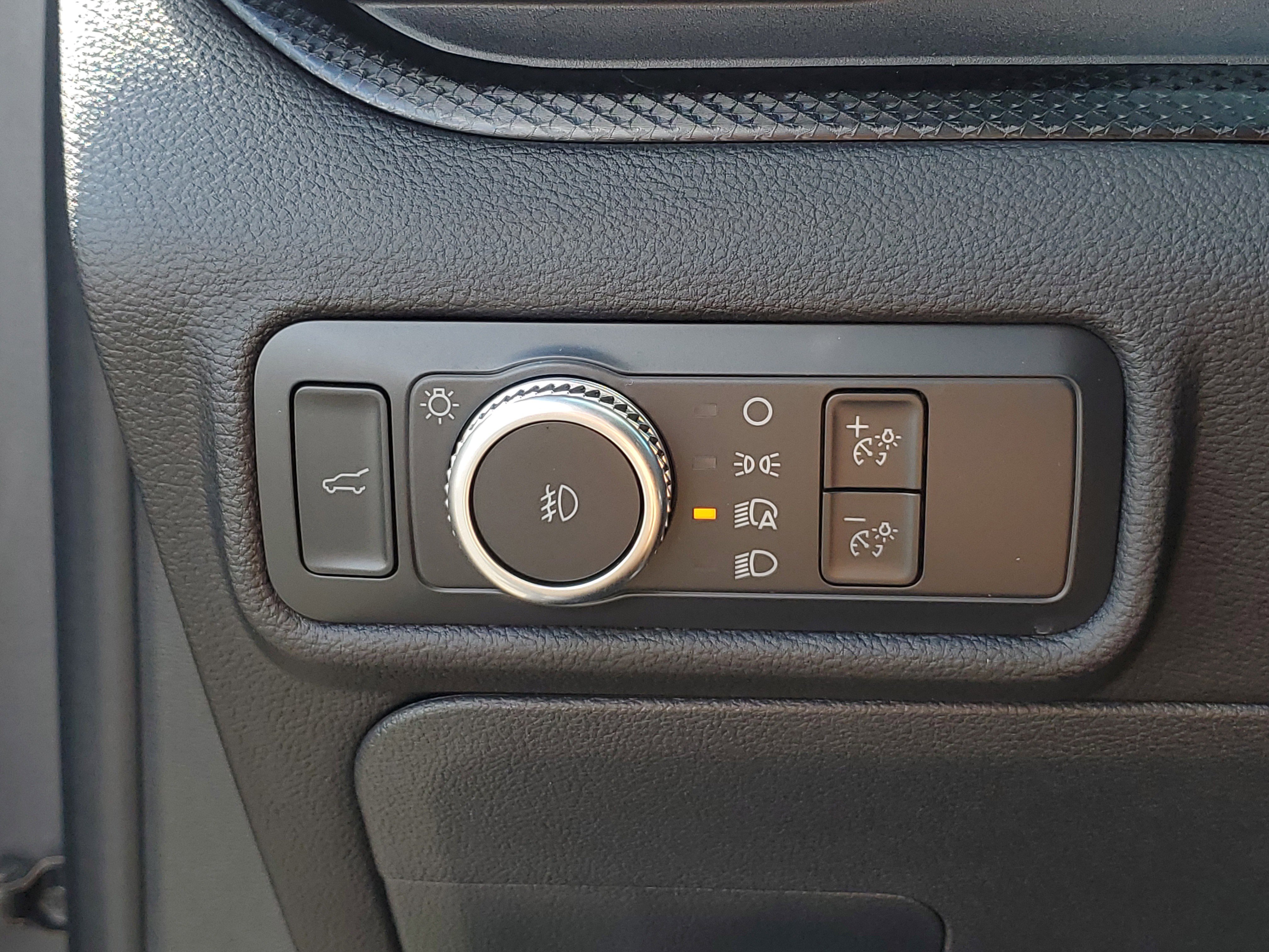 Used 2022 Ford Explorer ST image 15