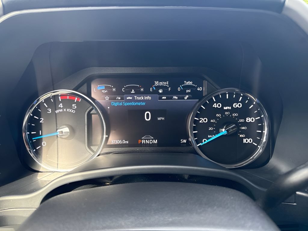 Used 2021 Ford F350 Lariat w/ Lariat Ultimate Package AWD/4WD image 17