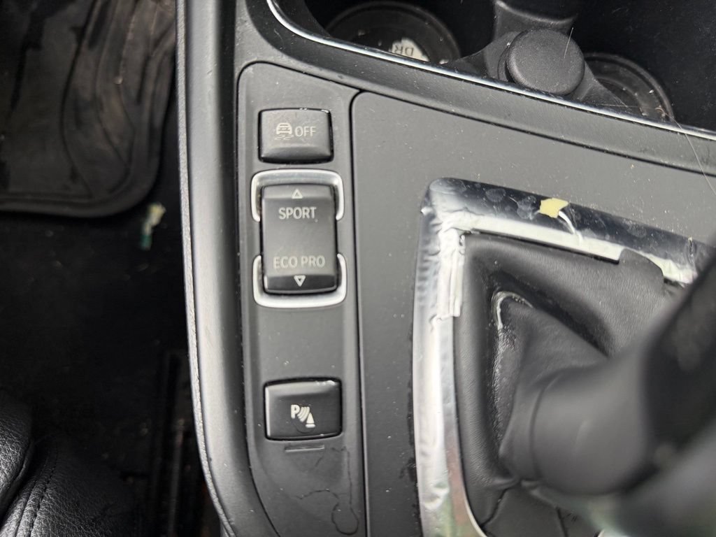 Used 2016 BMW 328i xDrive Sedan AWD/4WD image 26