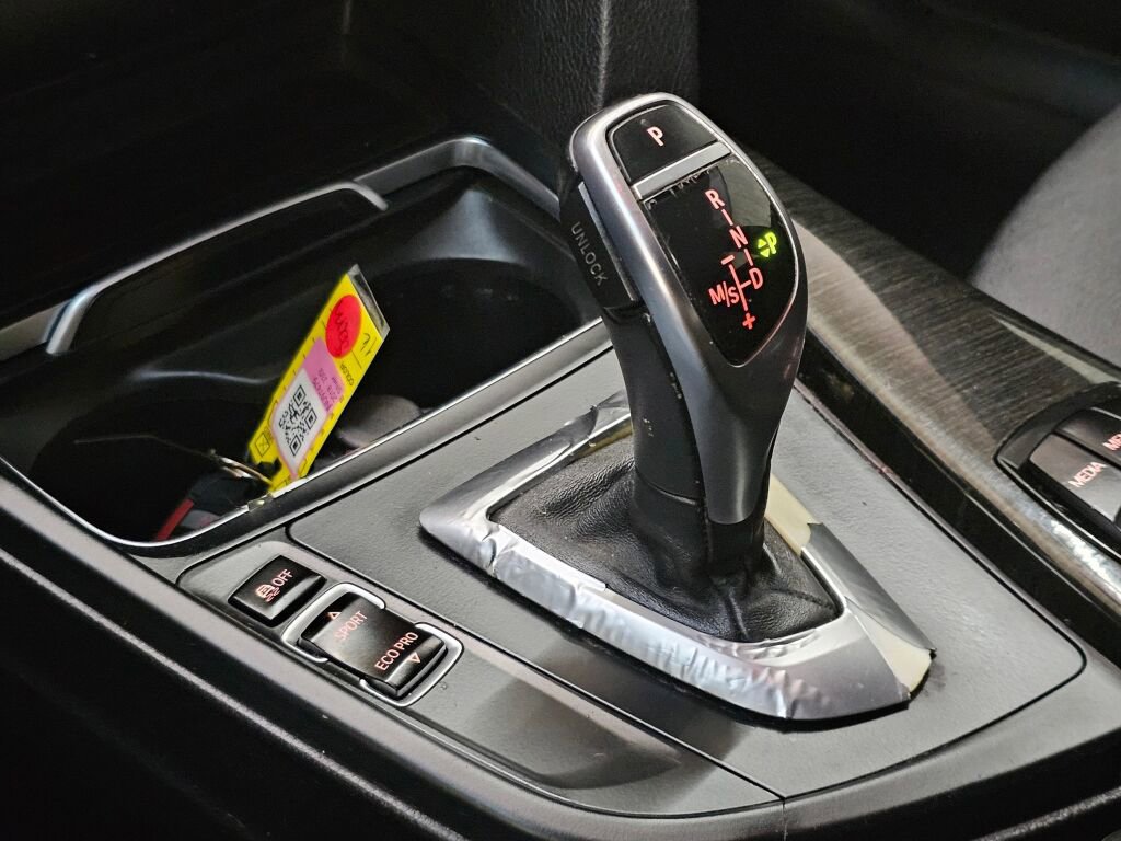 Used 2018 BMW 330i Sedan image 33