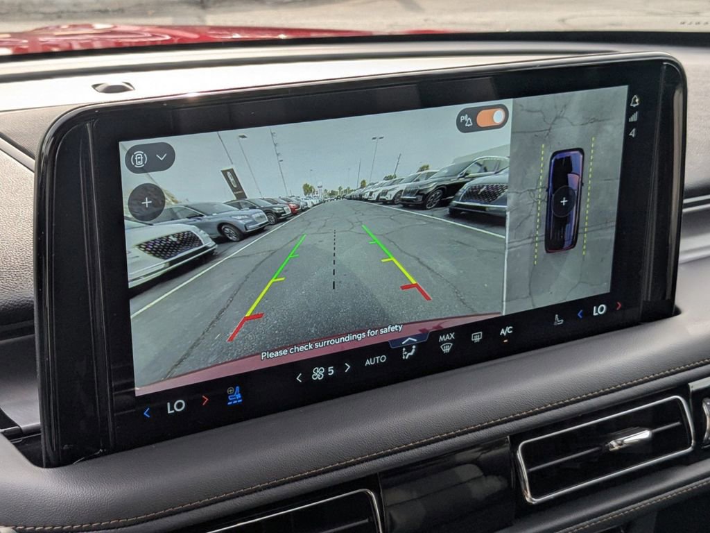 New 2025 Lincoln Aviator 2WD w/ Equipment Group 101A image 24