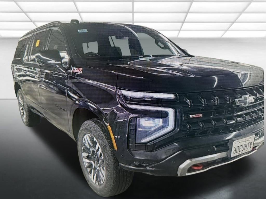 Used 2025 Chevrolet Suburban Z71 AWD/4WD image 1