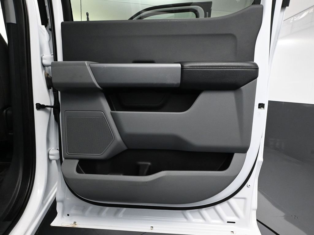 Used 2024 Ford F350 XLT w/ FX4 Off-Road Package image 40