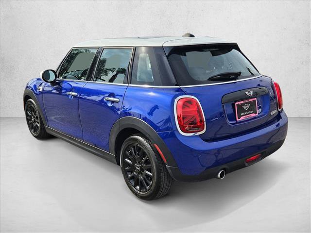 Used 2020 MINI Cooper 4-Door Hardtop w/ Storage Package FWD image 8