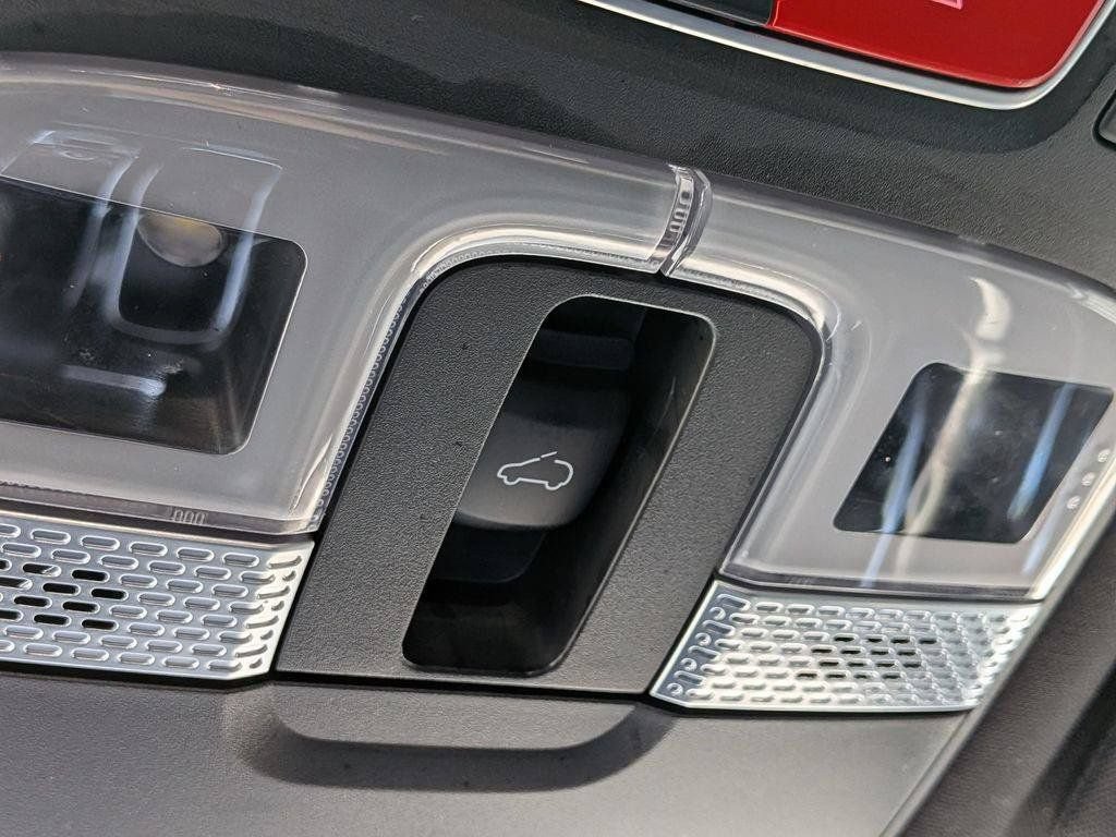 Used 2024 Kia Telluride EX X-Line AWD/4WD image 23