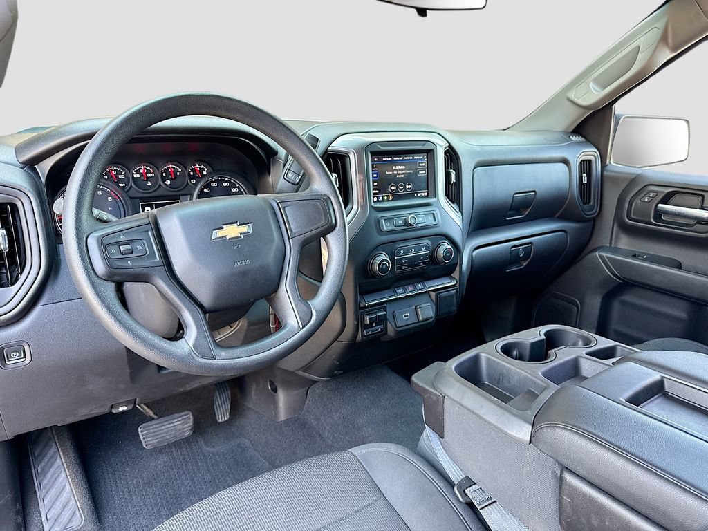 Used 2020 Chevrolet Silverado 1500 Custom w/ Custom Value Package AWD/4WD image 23