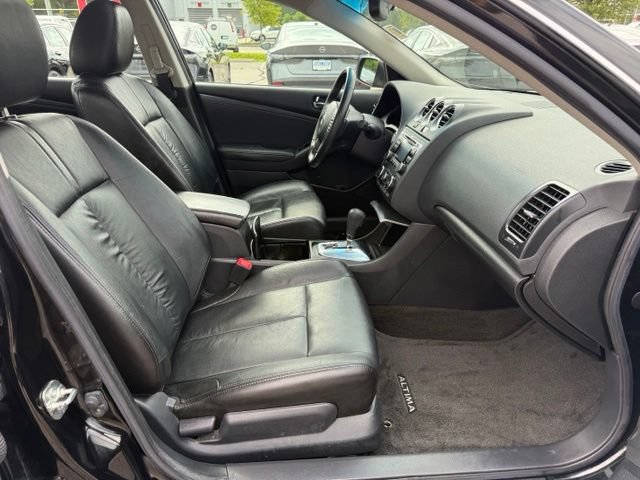 Used 2012 Nissan Altima 2.5 SL w/ 2.5SL Pkg FWD image 29