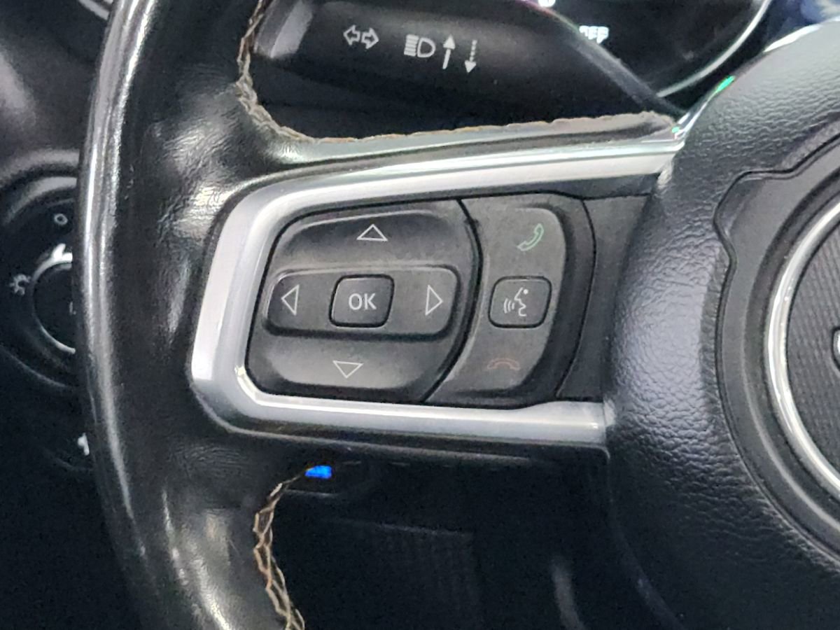 Used 2021 Jeep Wrangler Unlimited Sahara AWD/4WD image 48