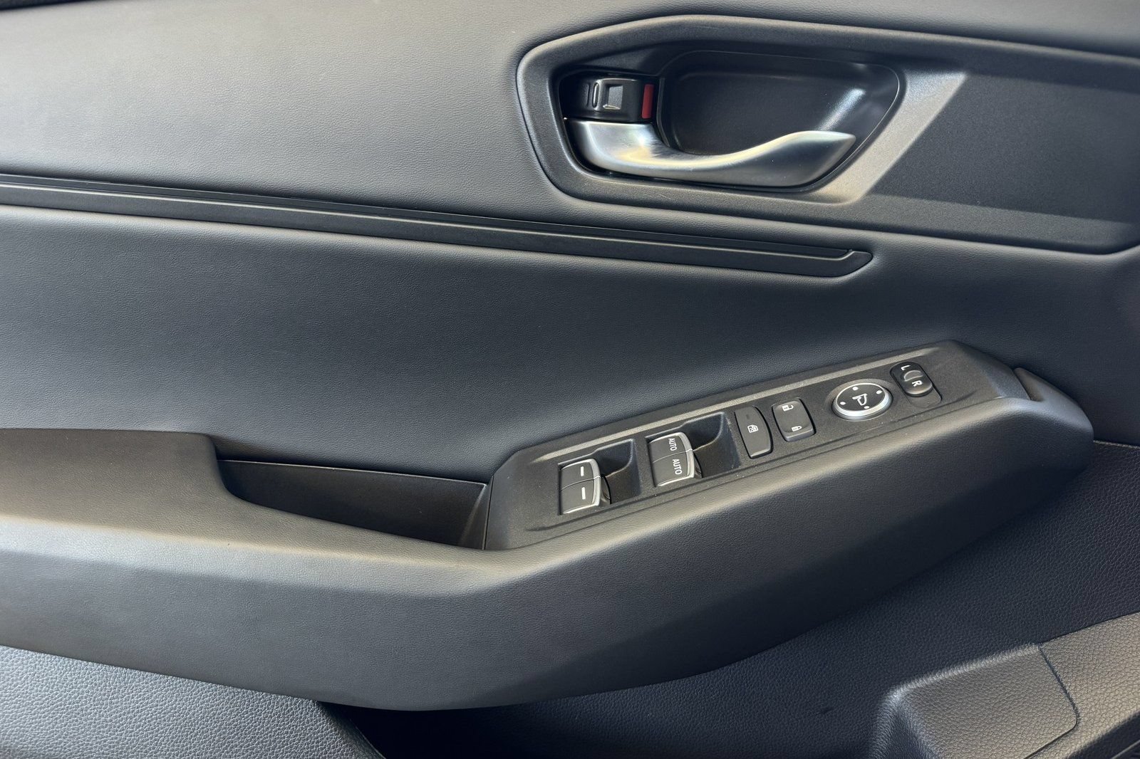 Certified 2025 Honda Accord SE image 13