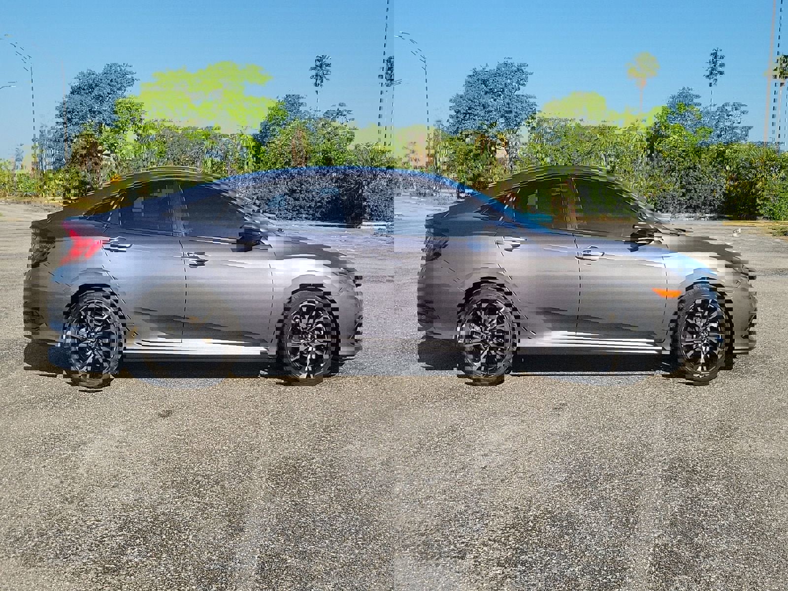 Used 2019 Honda Civic Sport image 5