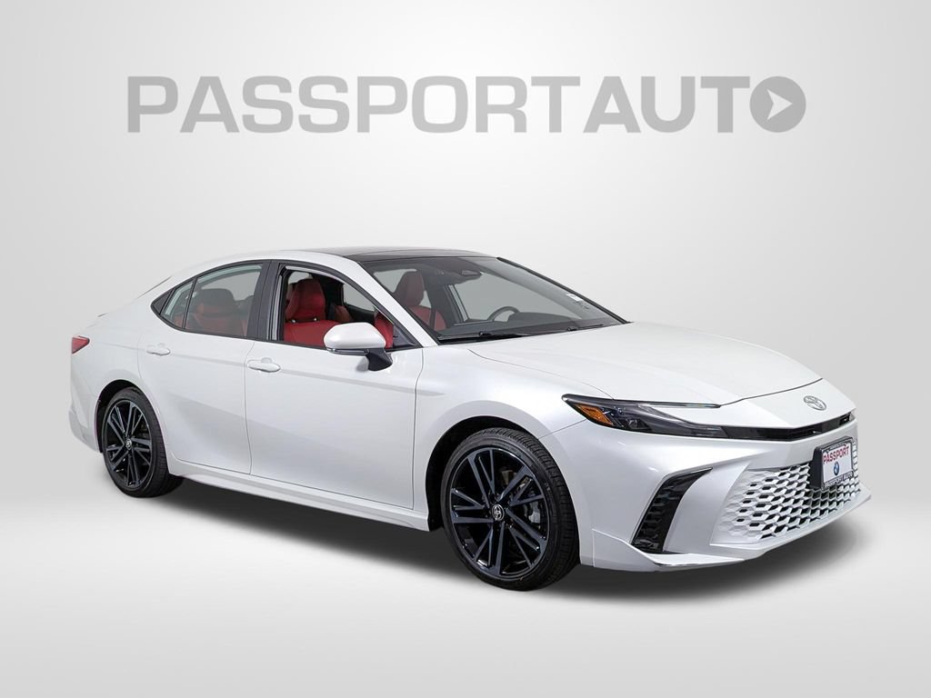Used 2026 Toyota Camry XSE AWD/4WD image 9