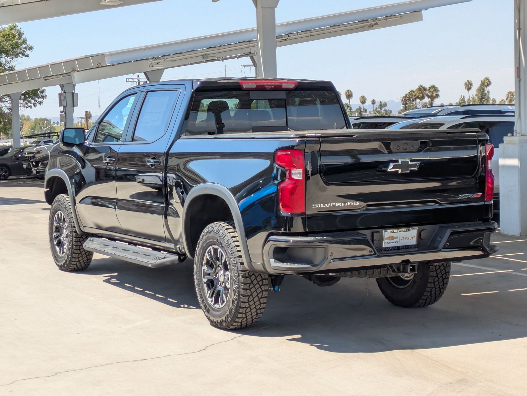 New 2026 Chevrolet Silverado 1500 ZR2 image 4