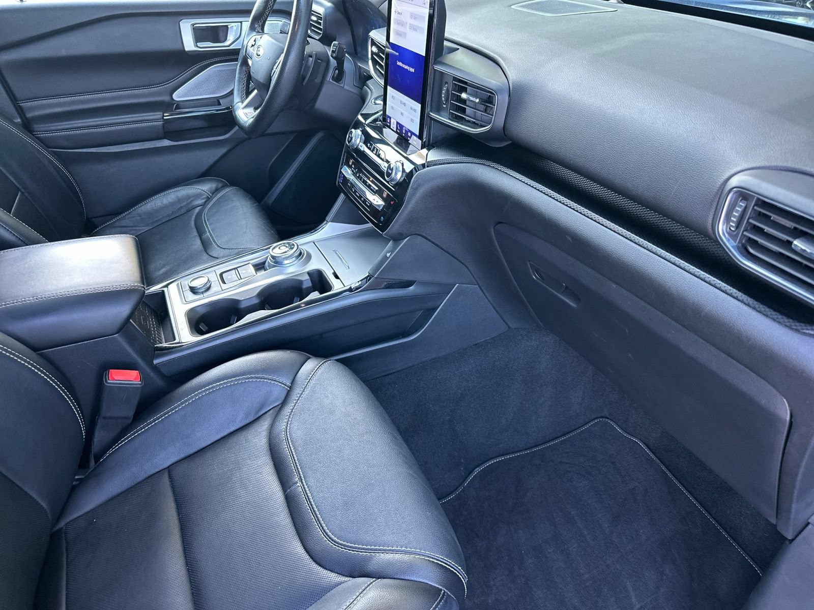 Used 2021 Ford Explorer ST AWD/4WD image 17