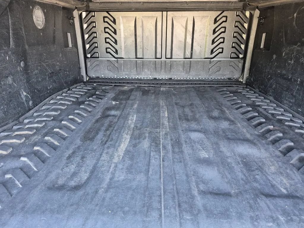 Used 2007 Chevrolet Avalanche LS RWD image 12