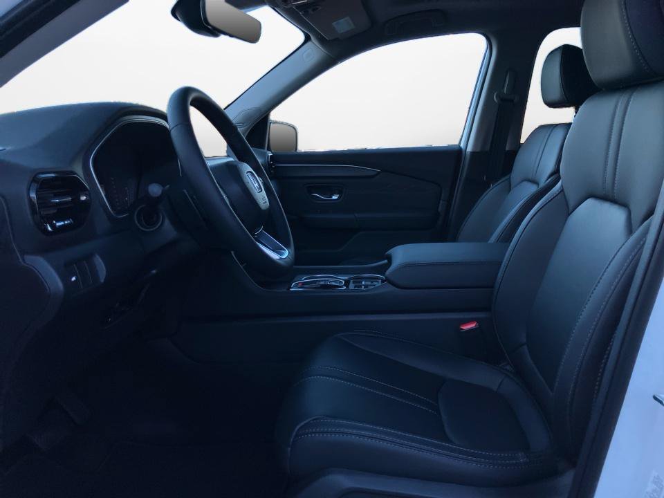 New 2026 Honda Pilot Touring image 9