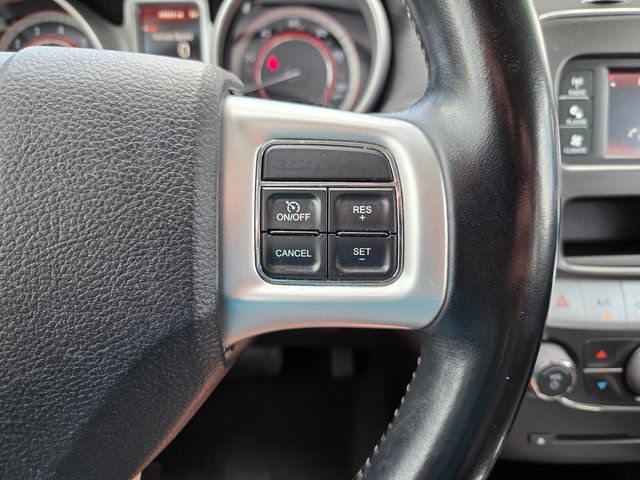 Used 2020 Dodge Journey SE w/ SE Popular Equipment Group FWD image 32