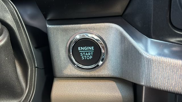 New 2026 Ford F350 Platinum w/ Platinum Plus Package AWD/4WD image 13