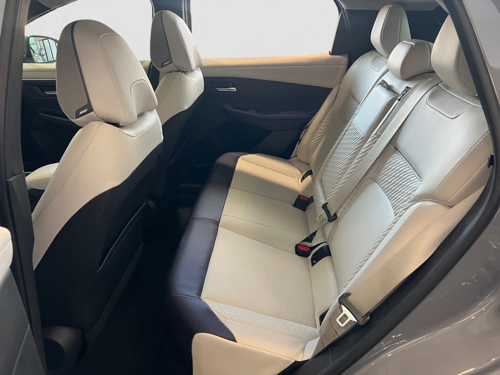 New 2026 Nissan Leaf Platinum+ w/ Cargo Package (Platinum+) FWD image 11