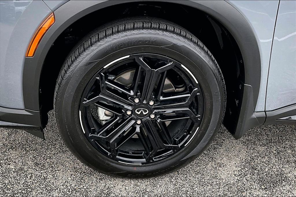 Certified 2026 INFINITI QX60 Sport w/ Dark Cargo Package image 13