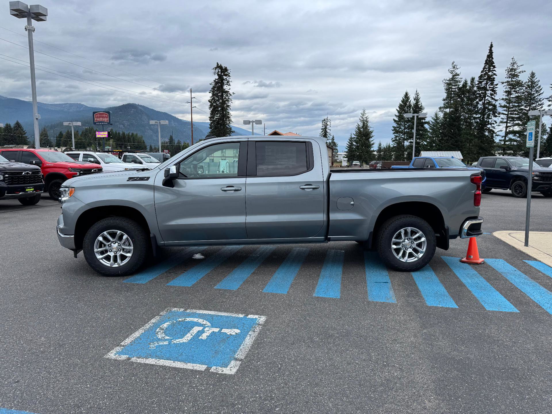 New 2026 Chevrolet Silverado 1500 LT image 4