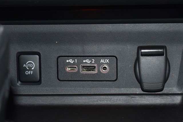 Used 2025 Nissan Sentra SV image 18