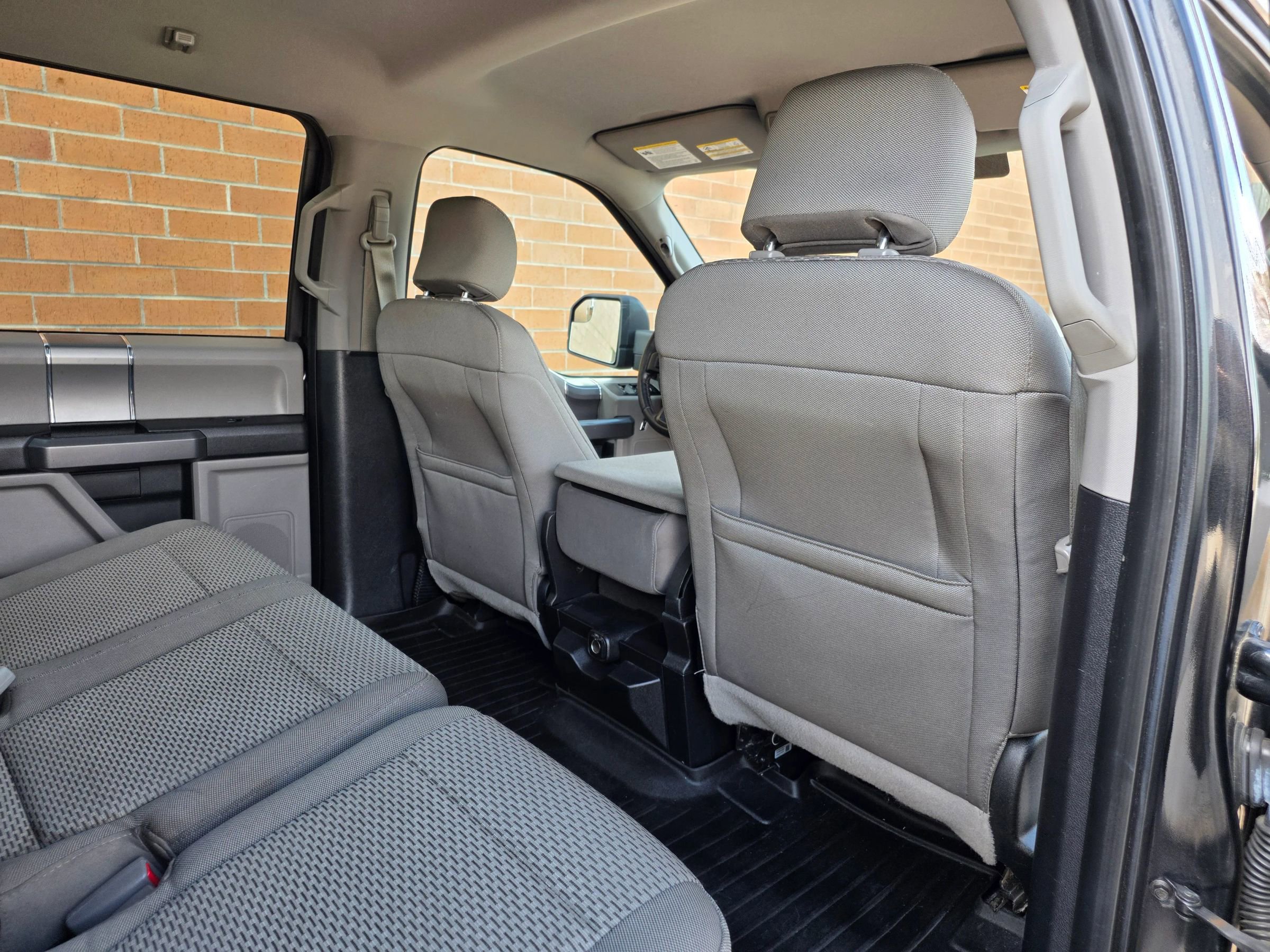 Used 2015 Ford F150 XLT w/ Equipment Group 302A Luxury image 13