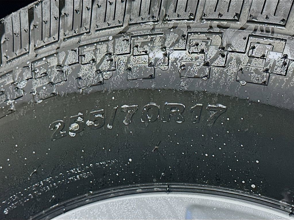 Used 2021 Chevrolet Silverado 1500 LT w/ Bed Protection Package image 33