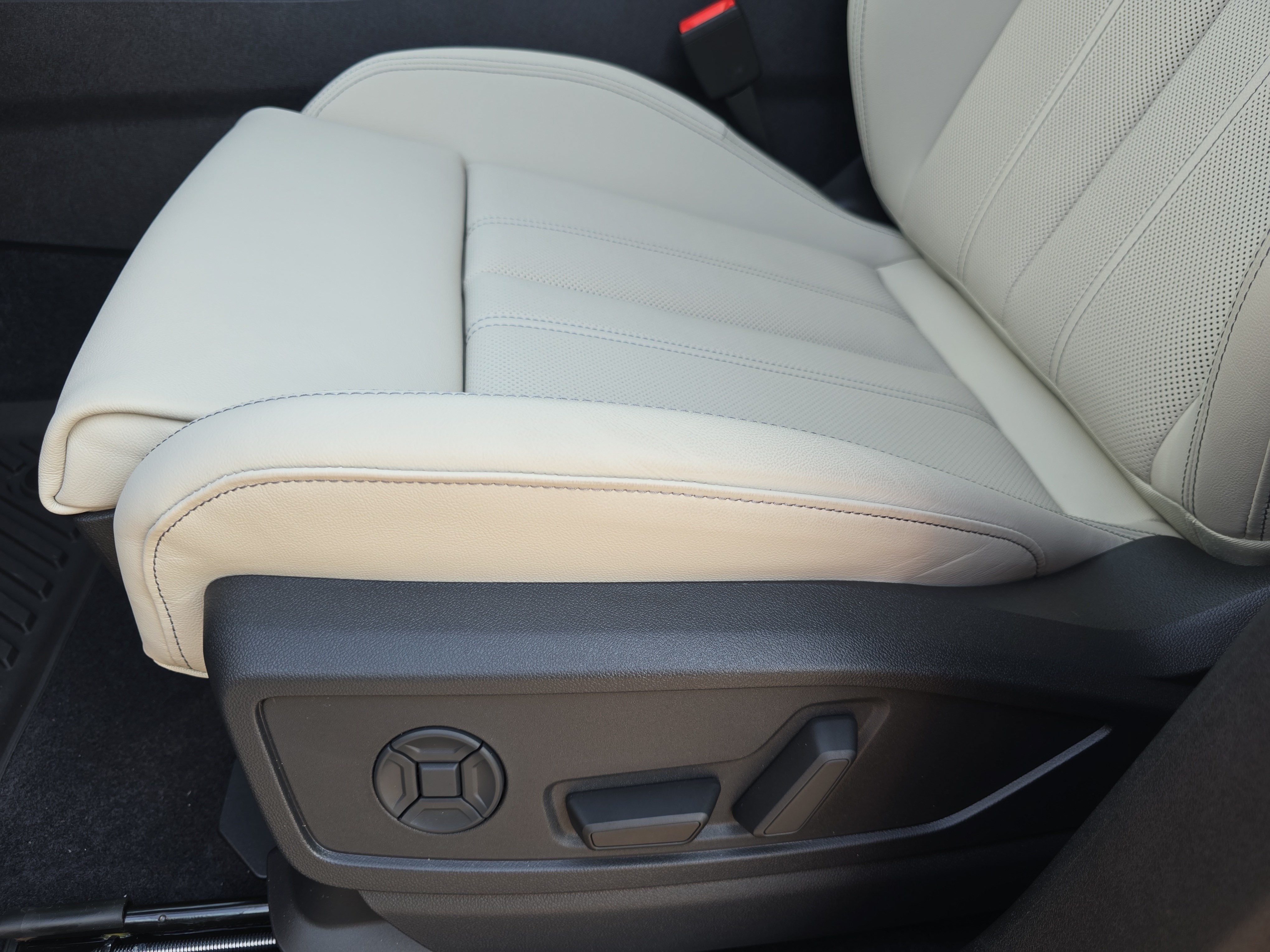 New 2026 Audi Q5 Prestige AWD/4WD image 28