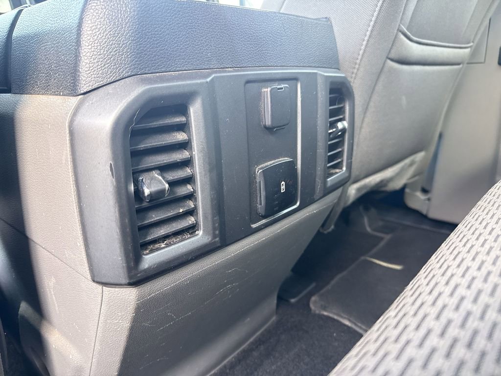 Used 2018 Ford F150 XLT w/ Equipment Group 302A Luxury AWD/4WD image 25