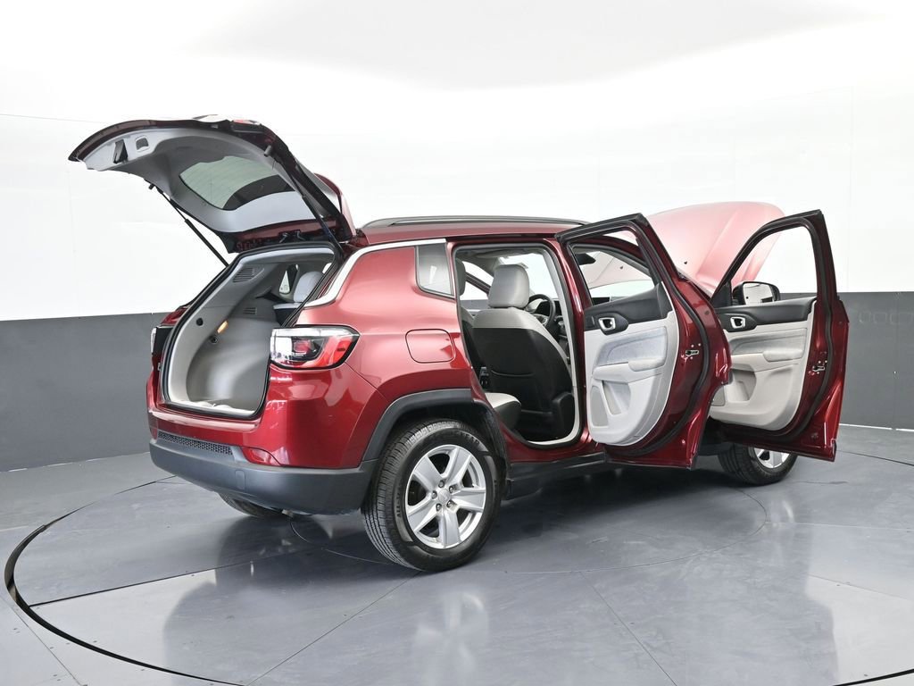 Used 2022 Jeep Compass Latitude w/ Sun and Sound Group image 72