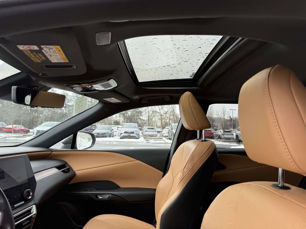 Used 2023 Lexus RX 350 Premium Plus w/ Accessory Package image 20