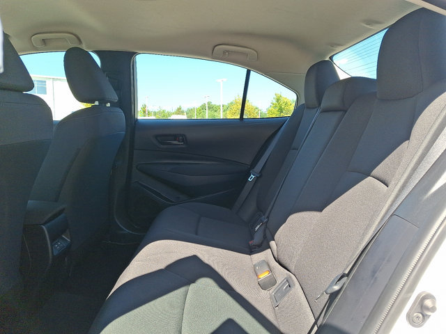Used 2025 Toyota Corolla LE FWD image 10