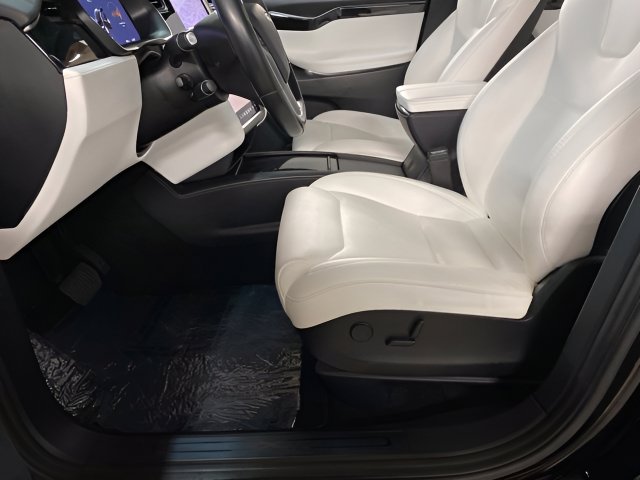 Used 2018 Tesla Model X 75D AWD/4WD image 31
