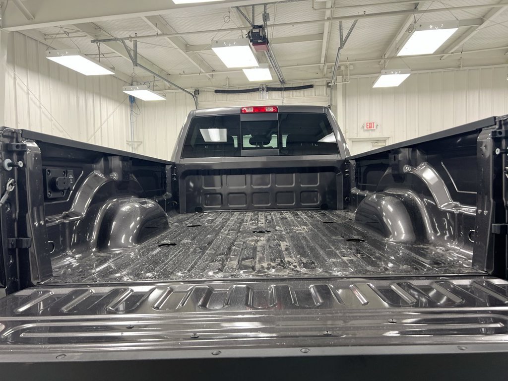 New 2027 RAM 3500 Tradesman AWD/4WD image 19