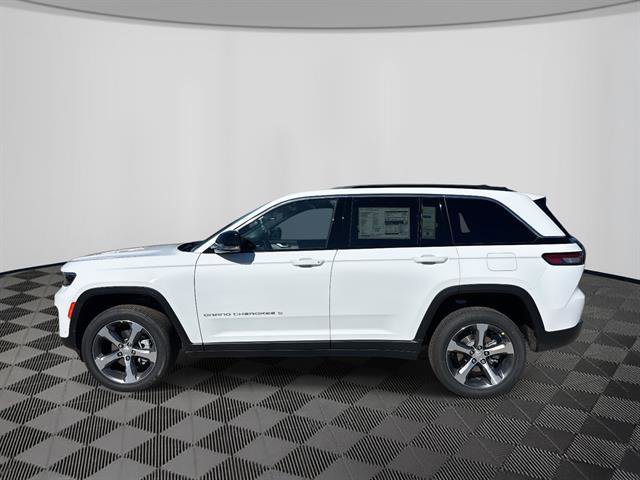New 2025 Jeep Grand Cherokee Limited image 2