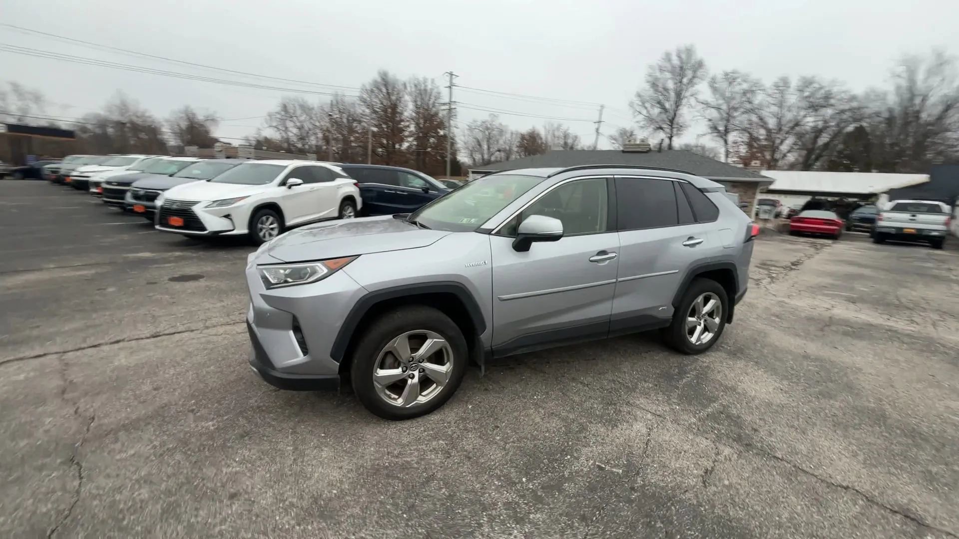 Used 2019 Toyota RAV4 Limited w/ Carpet Mat Package image 5