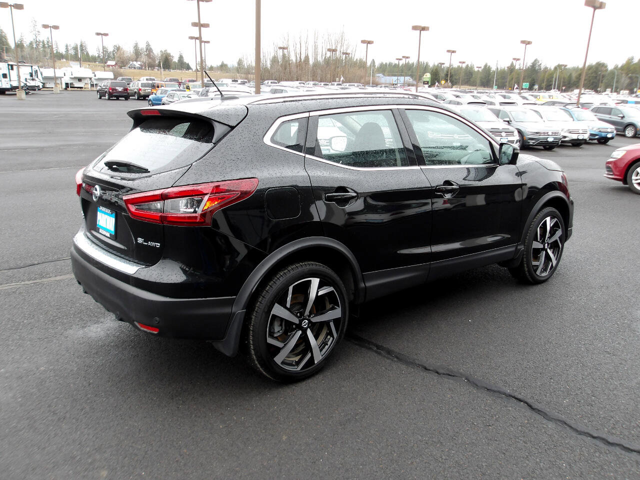 Used 2022 Nissan Rogue Sport SL w/ Premium Package image 5