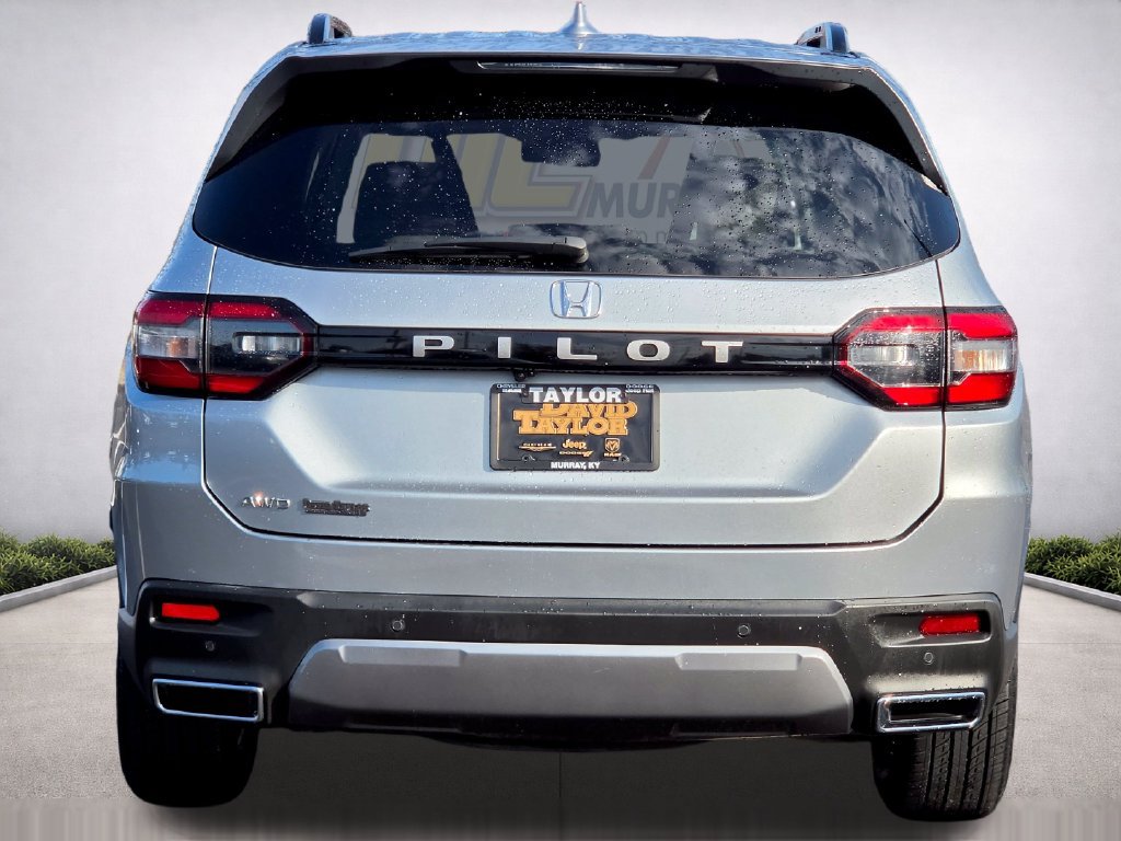 Used 2026 Honda Pilot EX-L image 6