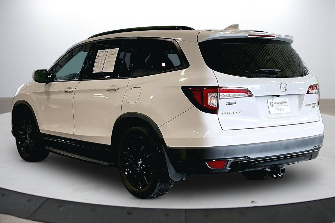 Used 2022 Honda Pilot Black Edition image 7